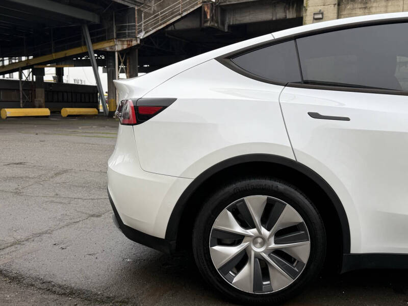 2020 Tesla Model Y Long Range