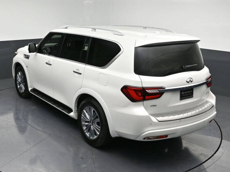 2020 Infiniti QX80 Luxe