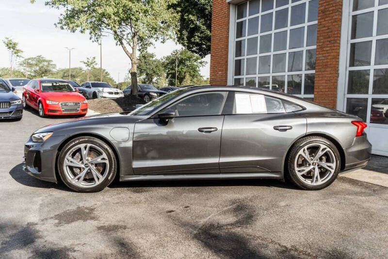 2022 Audi e-tron GT quattro Premium Plus