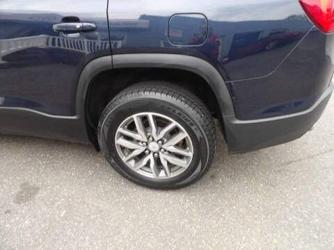 2017 GMC Acadia SLE-2