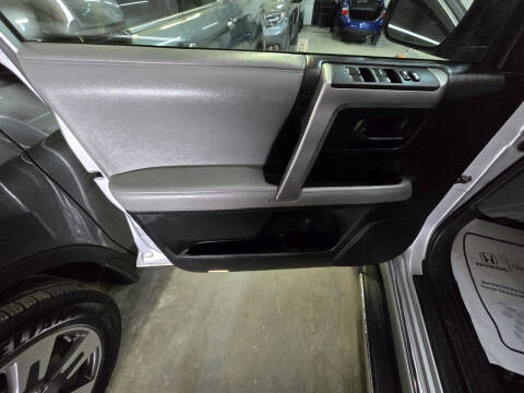 2011 Toyota 4Runner SR5