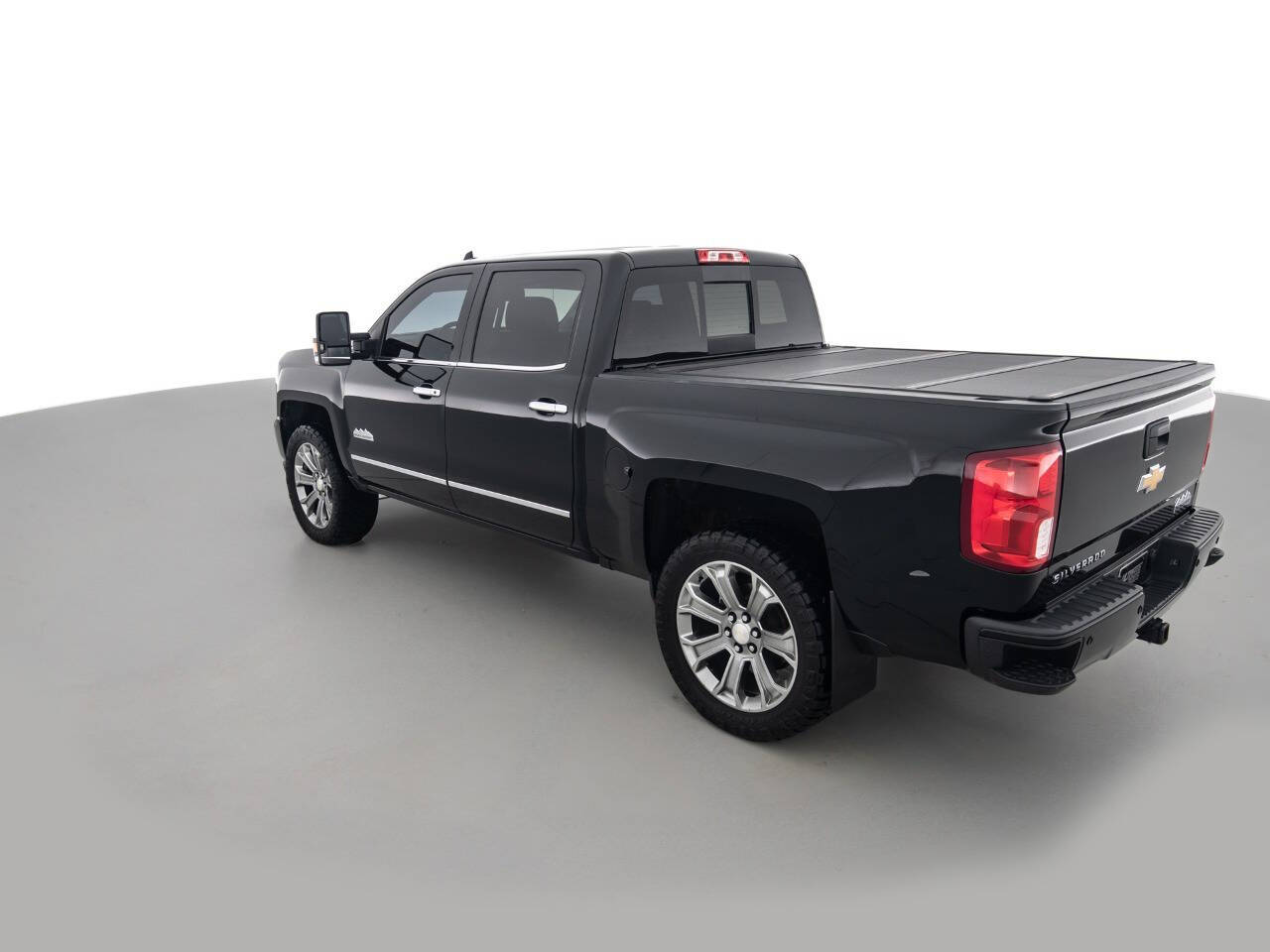 Used Car 2017 Chevrolet Silverado 1500  High Country 4x4 4dr Crew Cab 5.8 Ft. Sb For Sale Under $25,000 In Coal City, Illinois