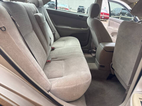 2002 Toyota Camry LE