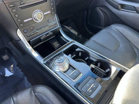 2019 Ford Edge Titanium