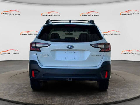 2022 Subaru Outback Premium