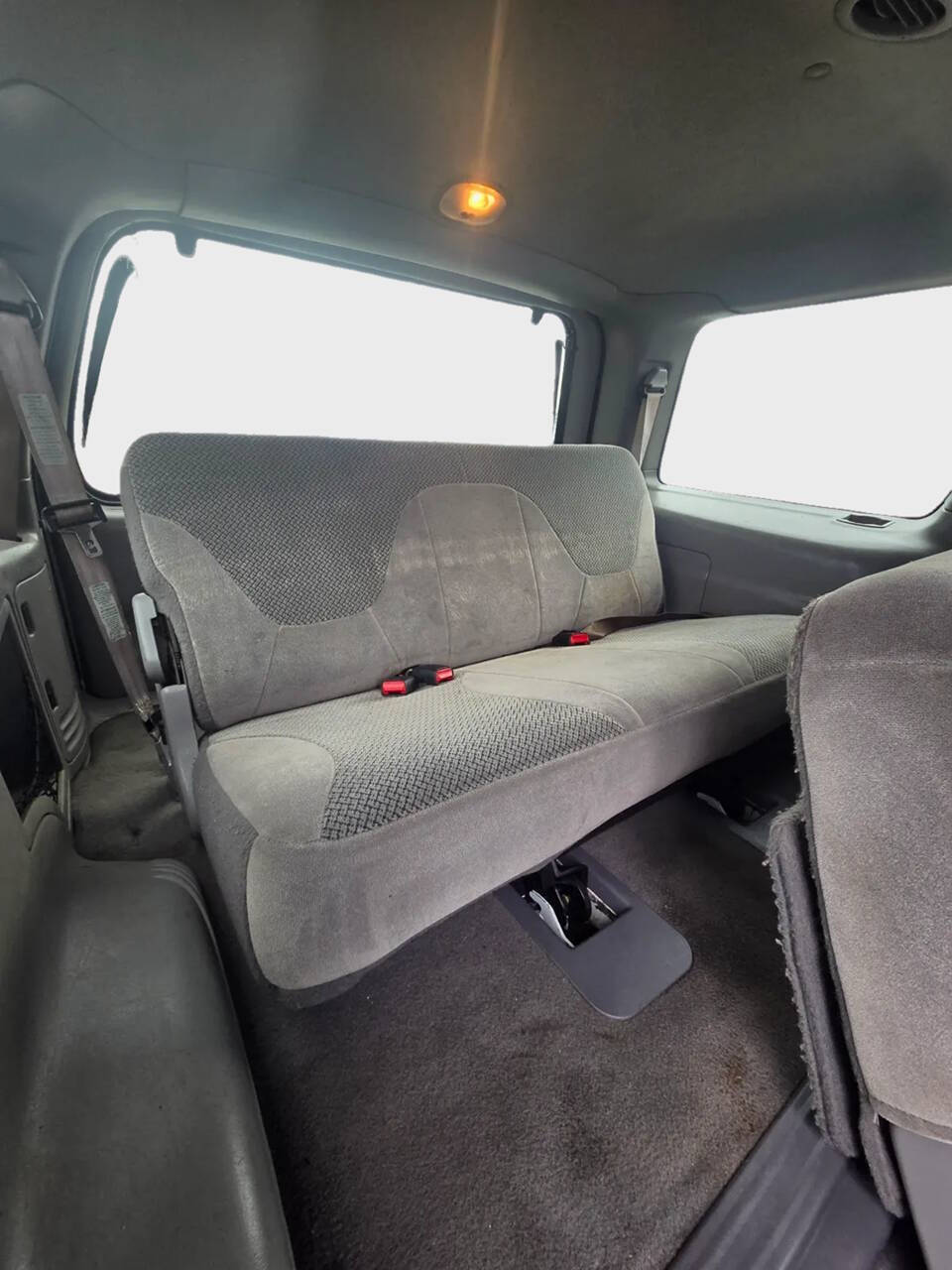 Oxford White Clearcoat 2000 Ford Expedition XLT XLT 4dr SUV 13