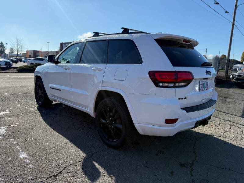 2019 Jeep Grand Cherokee Altitude