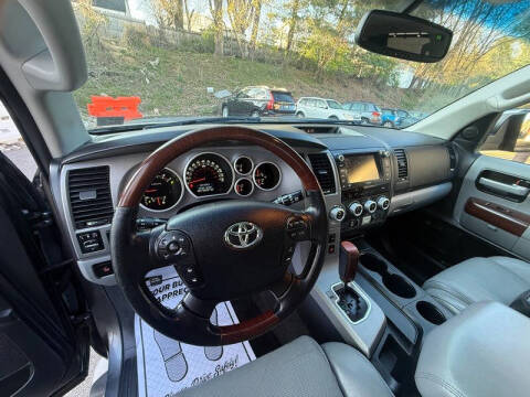 2013 Toyota Sequoia Platinum
