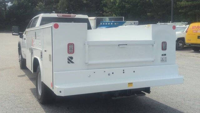 2024 GMC Sierra 3500HD CC Pro