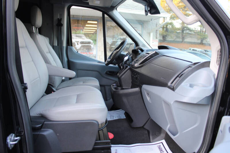 2019 Ford Transit