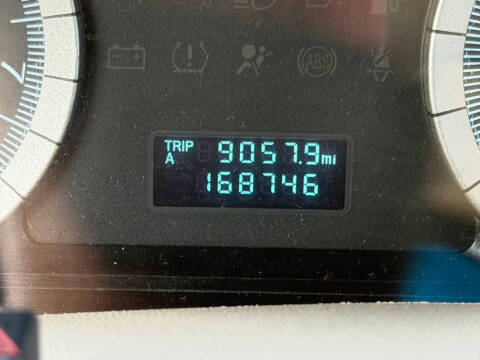 2010 Ford Escape XLS