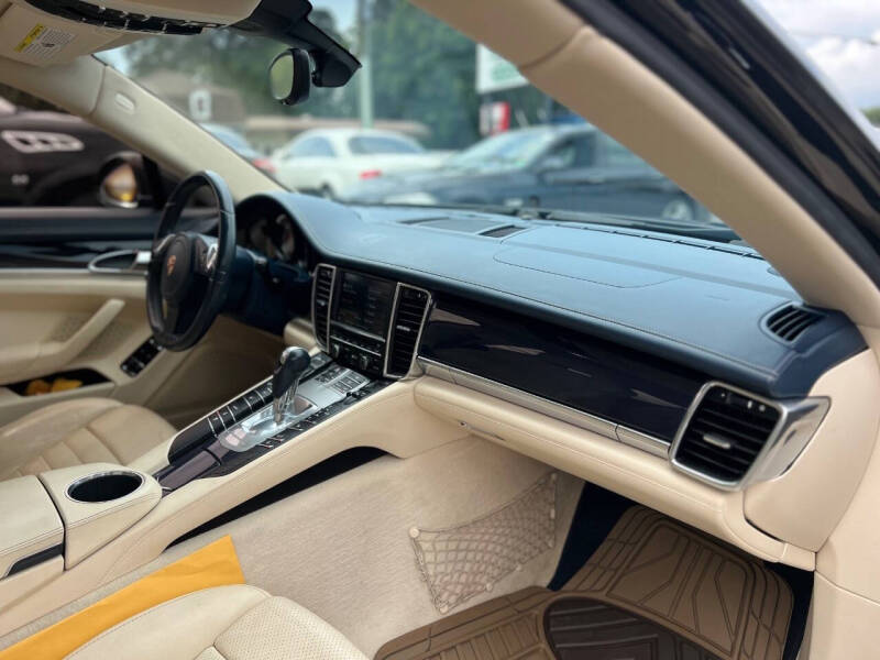 2010 Porsche Panamera S