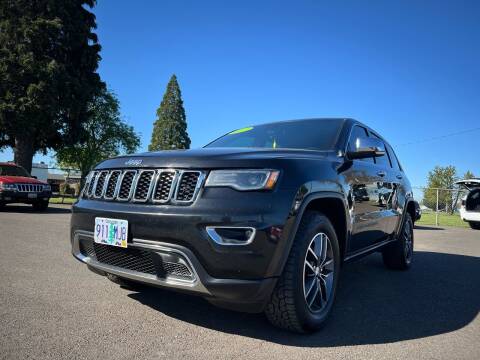 2017 Jeep Grand Cherokee for sale at Pacific Auto LLC in Woodburn OR