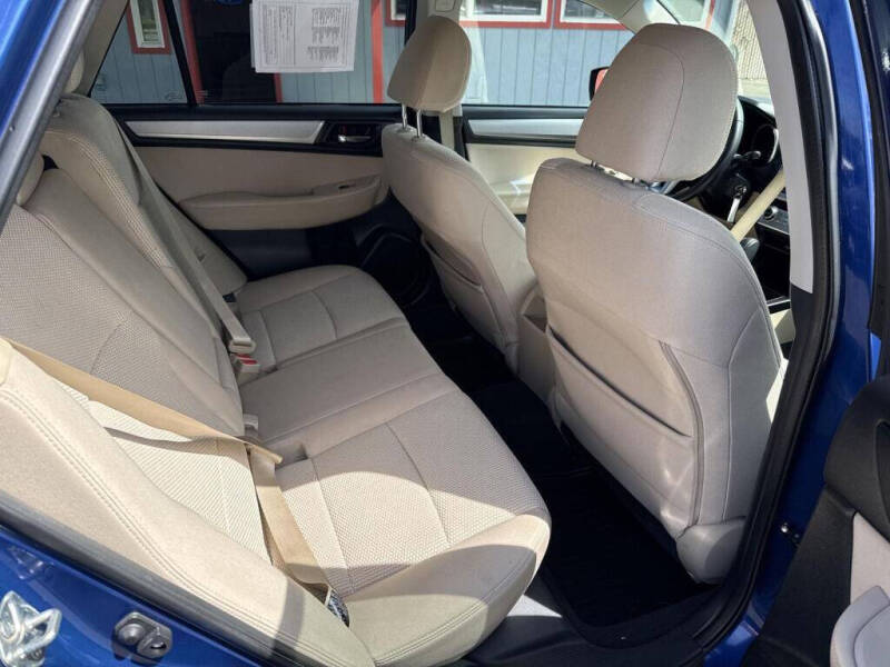 2017 Subaru Outback 2.5i Premium