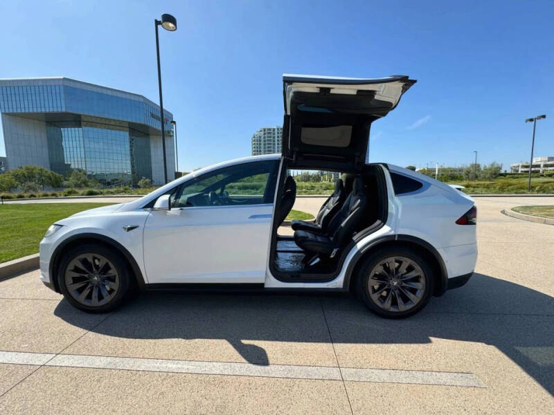 2018 Tesla Model X 75D