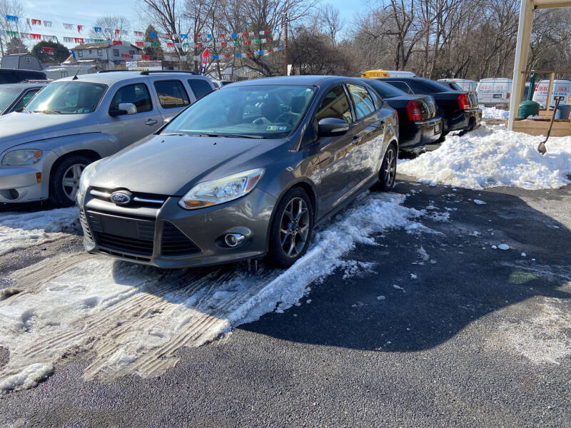 2013 Ford Focus for sale at GALANTE AUTO SALES LLC in Aston PA