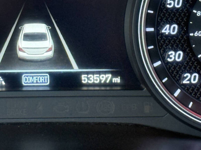 2020 Genesis G70
