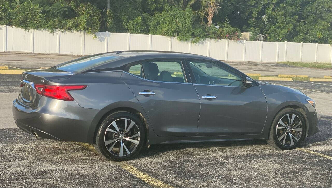 2018 NISSAN Maxima Sedan - $14,600