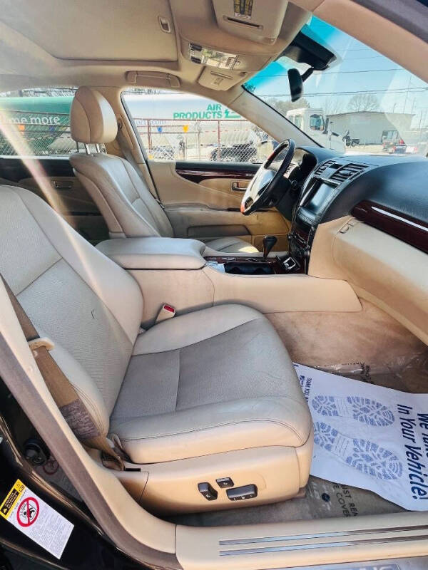 2008 Lexus LS 460
