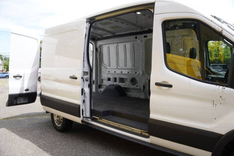 2023 Ford Transit