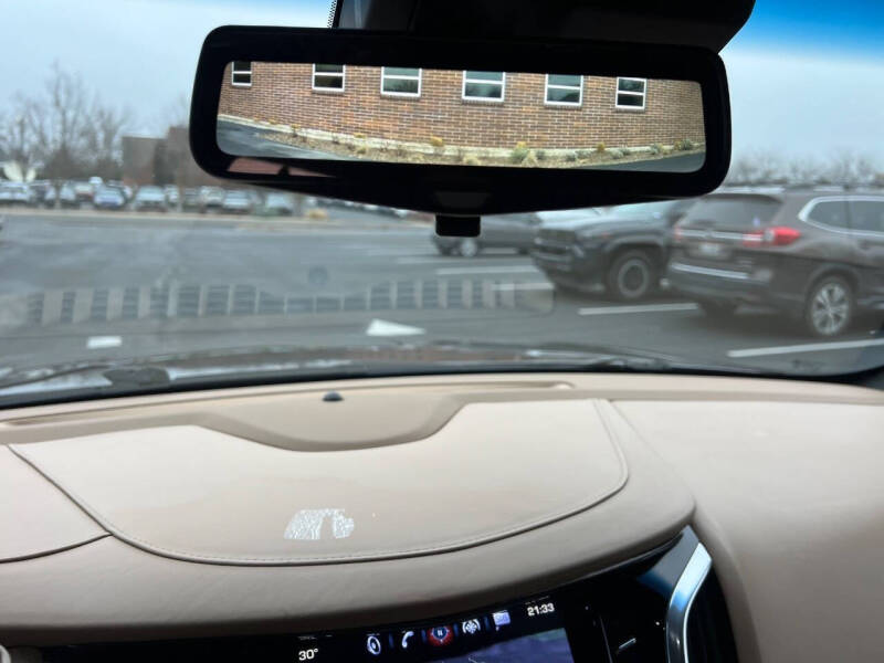 2018 Cadillac Escalade ESV Platinum