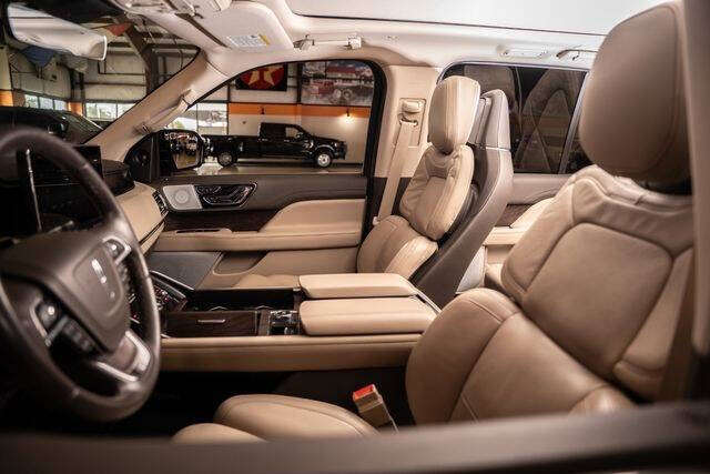 2023 Lincoln Navigator L Reserve