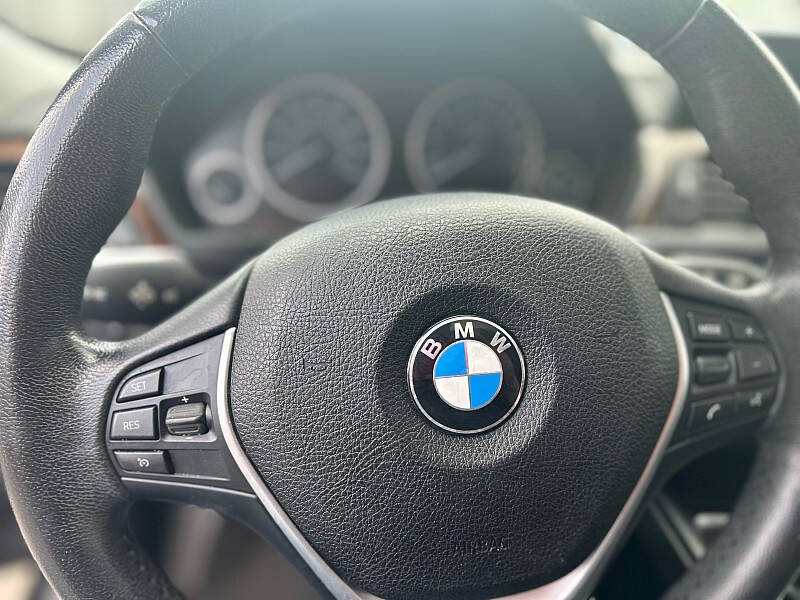 2015 BMW 3 Series 328i