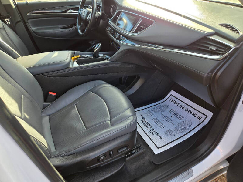 2018 Buick Enclave Essence