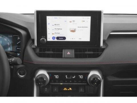 2025 Toyota RAV4 Plug-in Hybrid SE