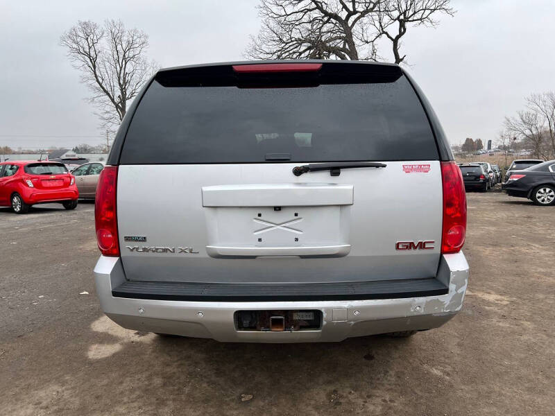 2012 GMC Yukon XL SLT