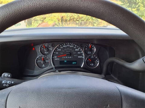 2025 Chevrolet Express 2500