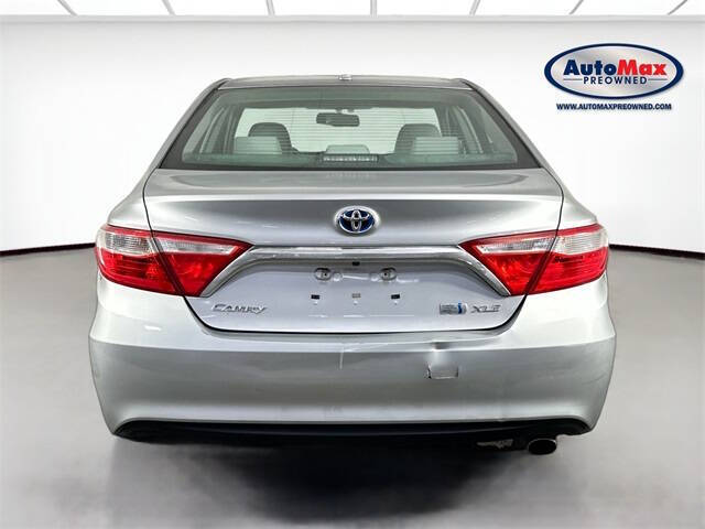 2016 Toyota Camry Hybrid XLE