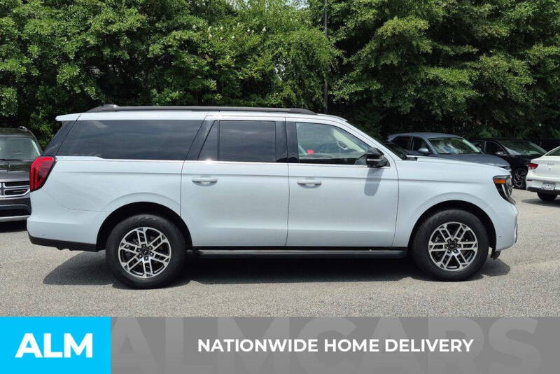 2025 Ford Expedition MAX Active