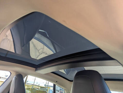 2013 Tesla Model S