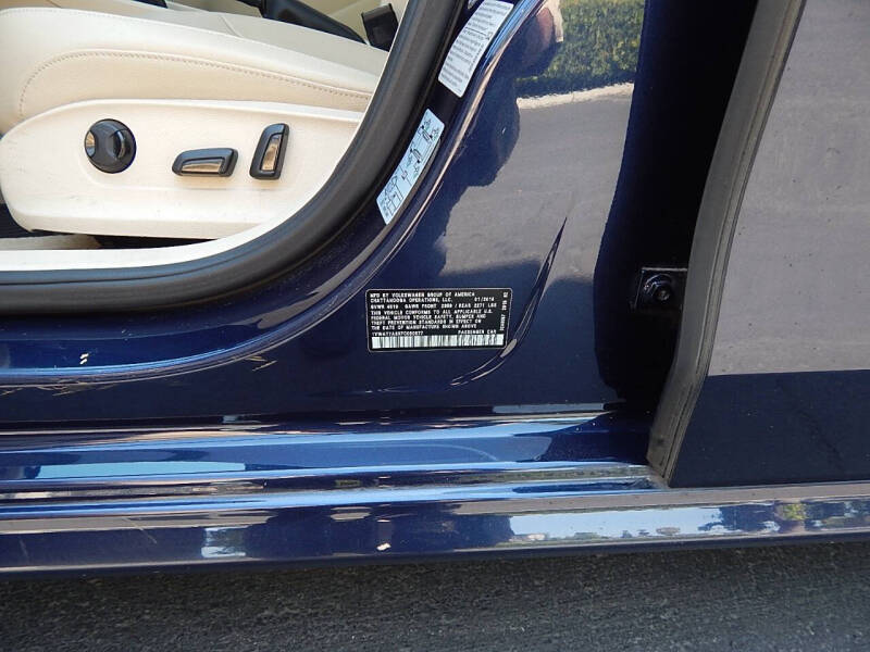 2015 Volkswagen Passat 1.8T Wolfsburg Edition