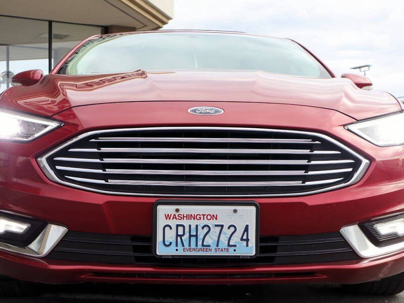 2017 Ford Fusion SE