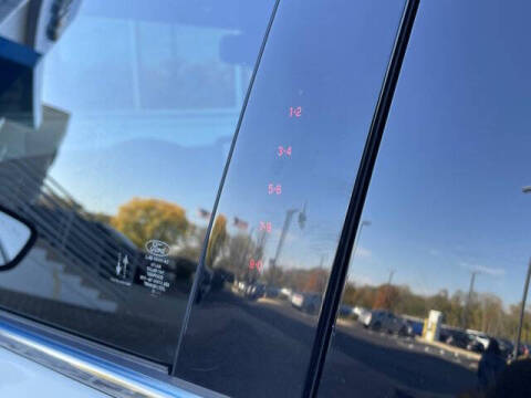 2021 Ford Escape Hybrid Titanium