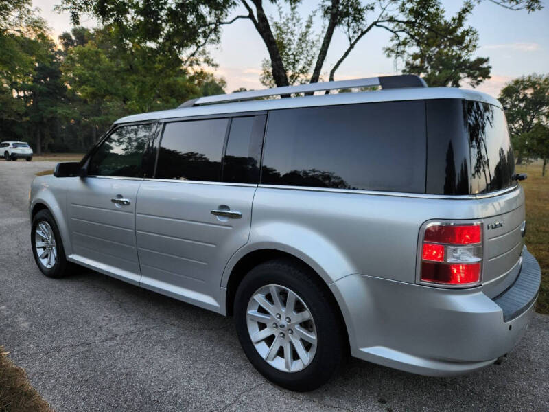 2011 Ford Flex SEL photo 10