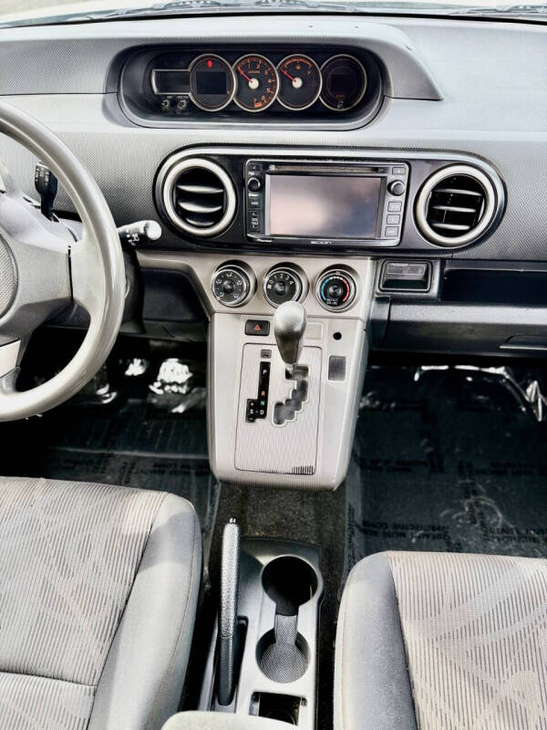 2014 Scion xB