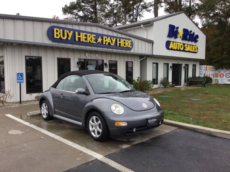 2005 Volkswagen New Beetle Convertible for sale at Bi Rite Auto Sales in Seaford DE