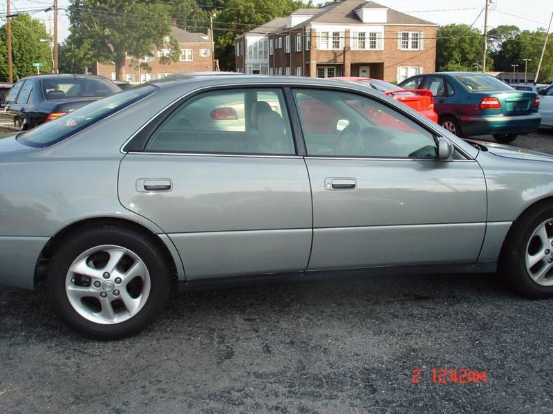 2001 Lexus ES 300