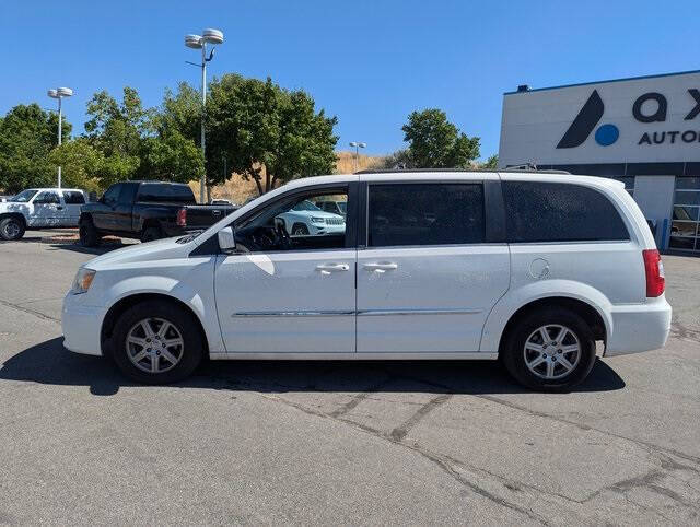 2013 Chrysler Town and Country for sale at Axio Auto Boise in Boise, ID