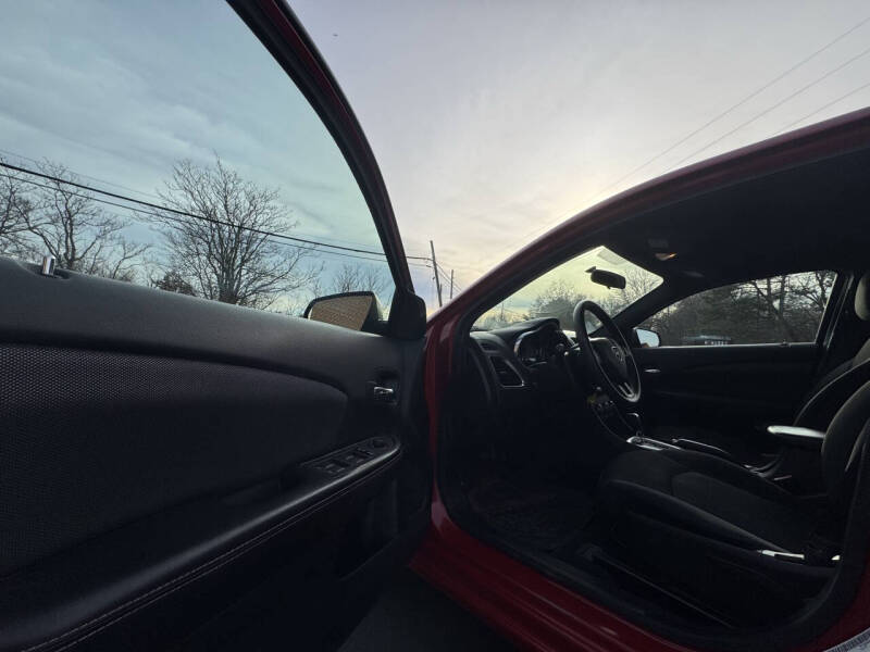 2013 Dodge Avenger SE