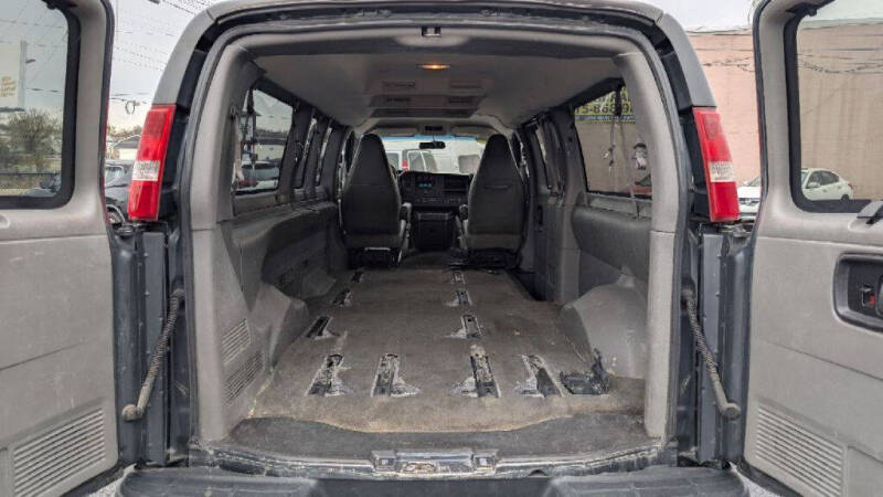 2017 Chevrolet Express LT 3500