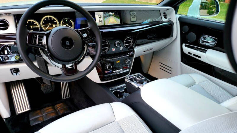 2019 Rolls-Royce Phantom EWB