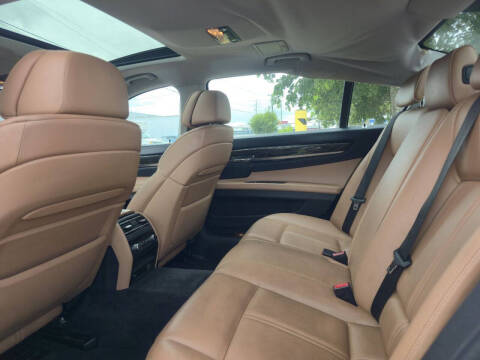 2012 BMW 7 Series 740Li