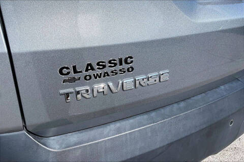 2023 Chevrolet Traverse LT Leather