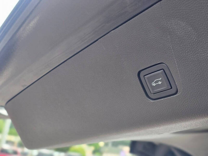 2022 Chevrolet Traverse RS