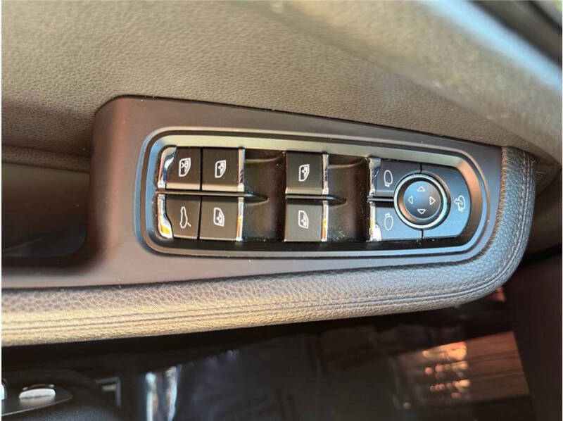 2020 Porsche Macan S