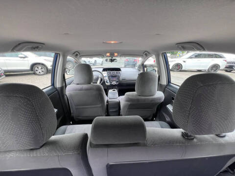 2012 Toyota Prius v Three